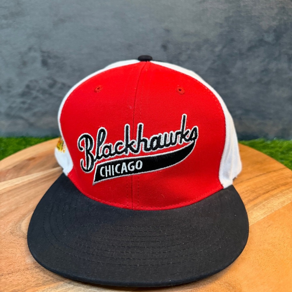 Kick10 Chicago Blackhawks Snapback Hat Mens One Size Red Bud Light Retro Series